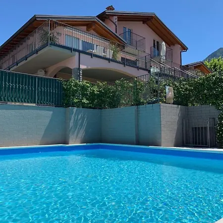 Lago Apartment شقة