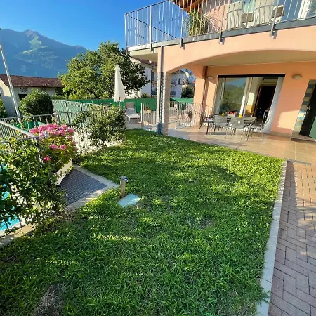 Lago Apartment Appartement *